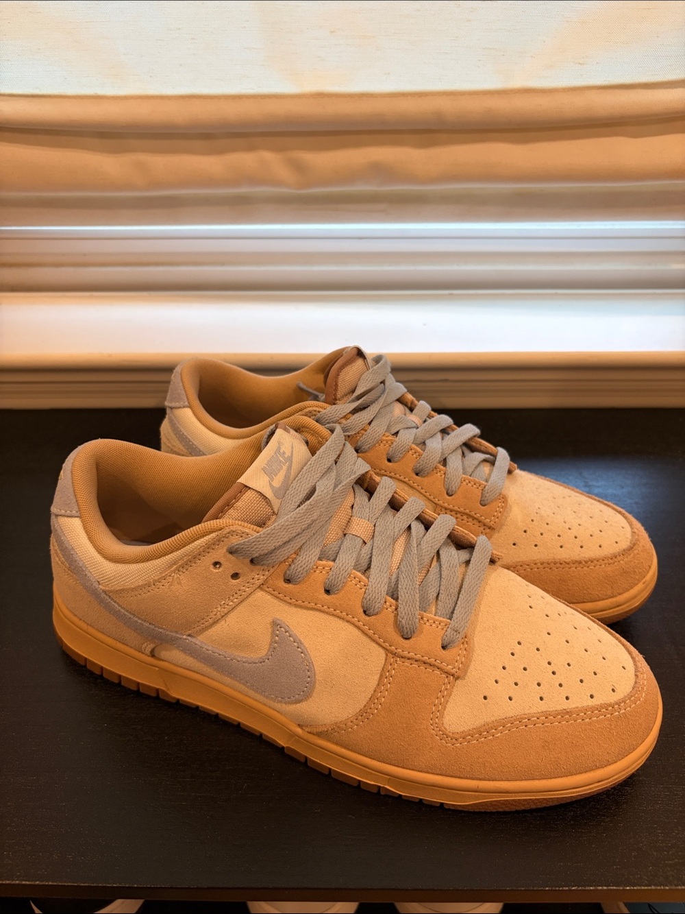 Men’s Suede Nike Dunks Size 11